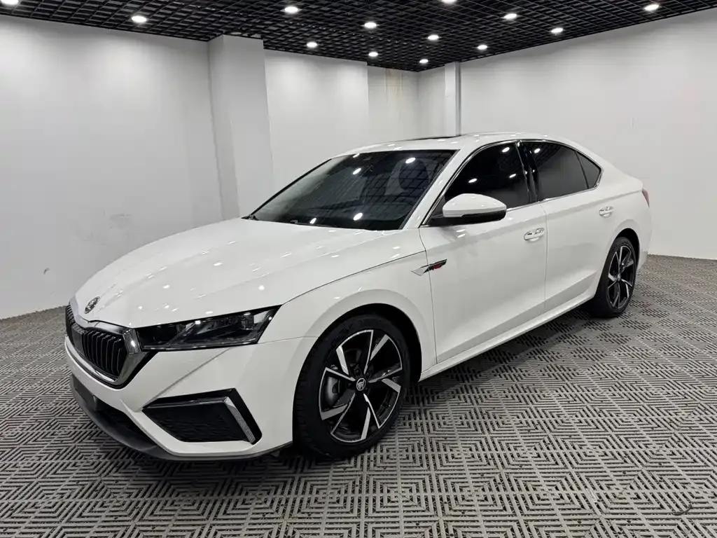 Skoda Octavia 2022 из CN, фото 7