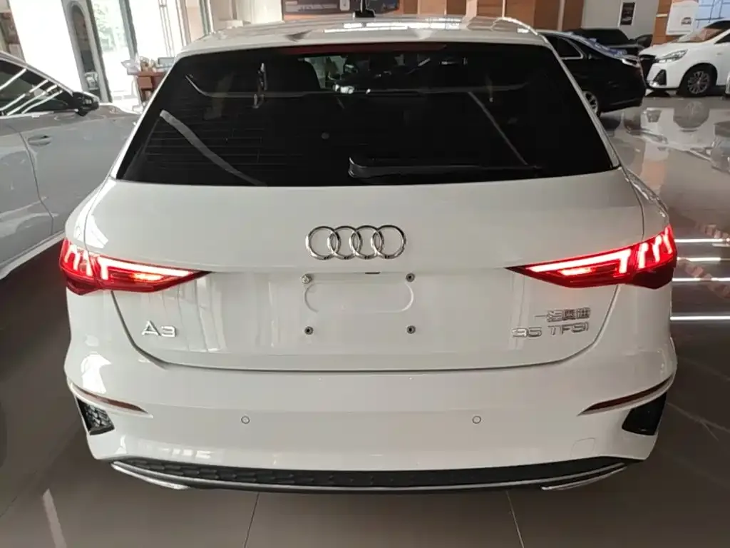 Audi A3 — фото 8