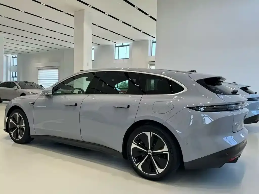 NIO ET5T 2024 из CN, фото 6