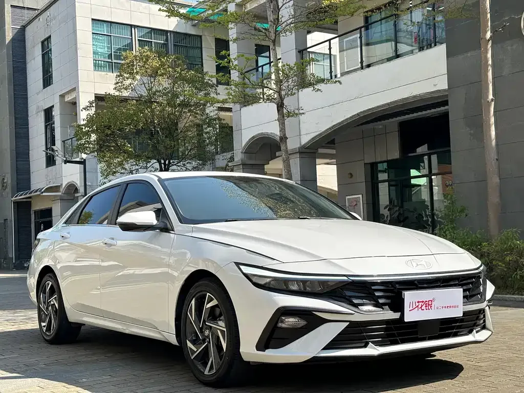 Hyundai Elantra 2024 из CN, фото 4