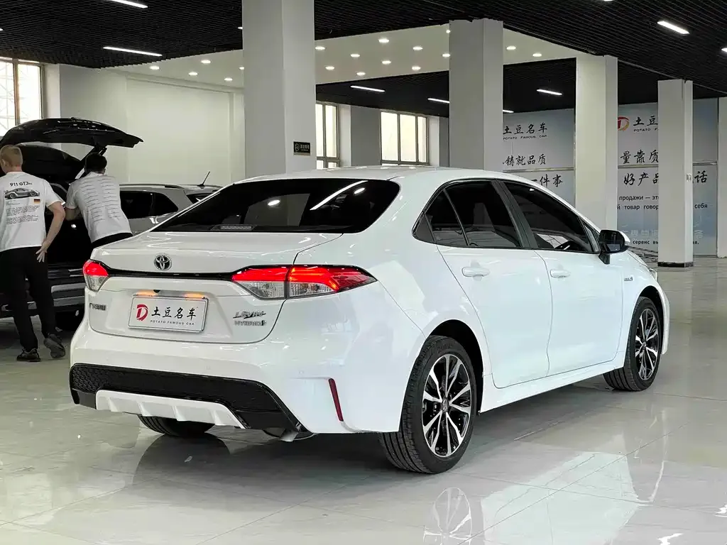 Toyota Levin — фото 10