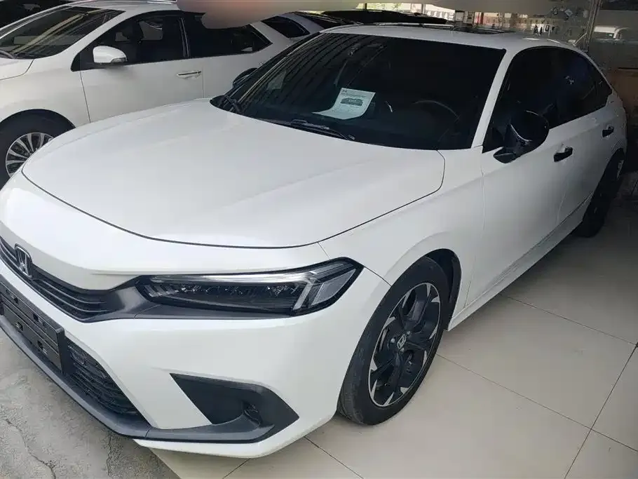 Honda Civic — фото 1