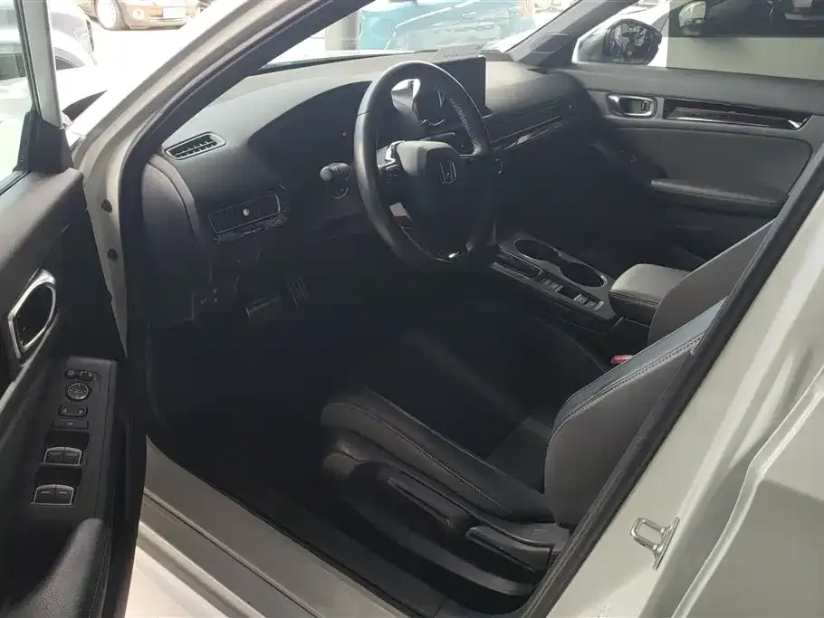 Honda Civic — фото 7