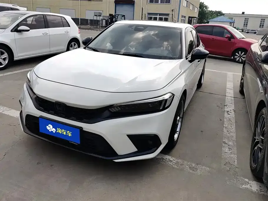 Honda Civic — фото 1