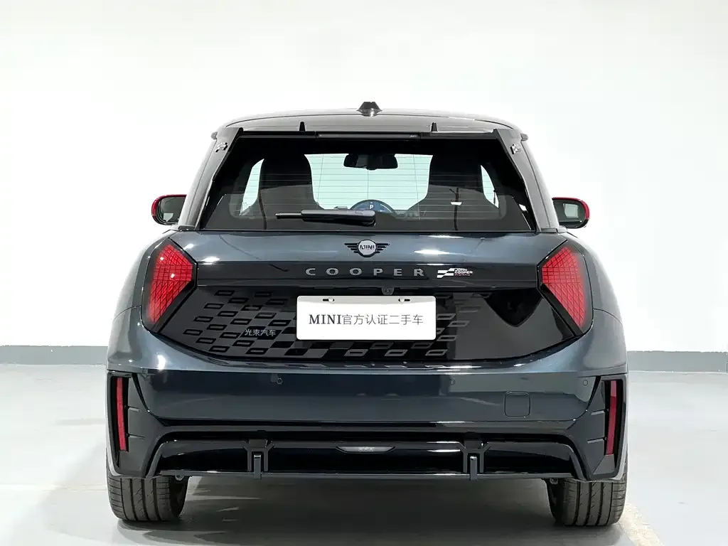 MINI JCW Electric 2026 из CN, фото 8