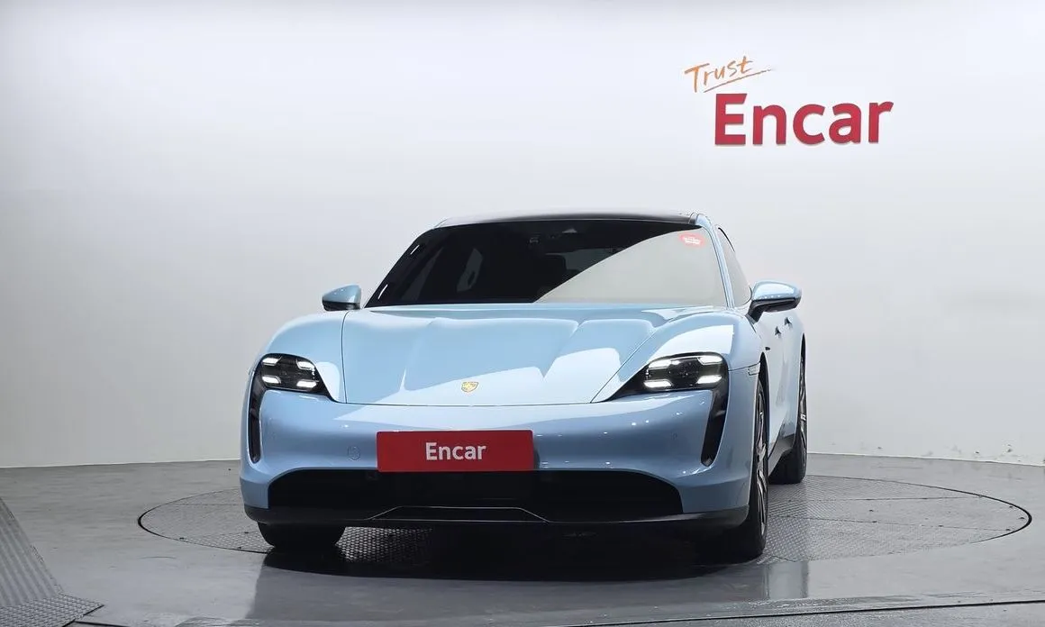 Porsche Taycan 2021 из KR, фото 9