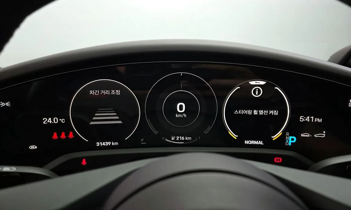 Porsche Taycan 2021 из KR, фото 3