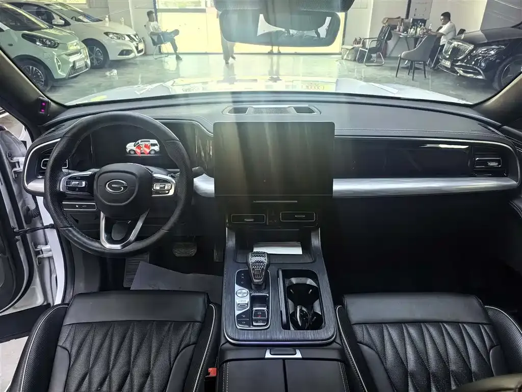 GAC Motor Trumpchi GS8 — фото 8