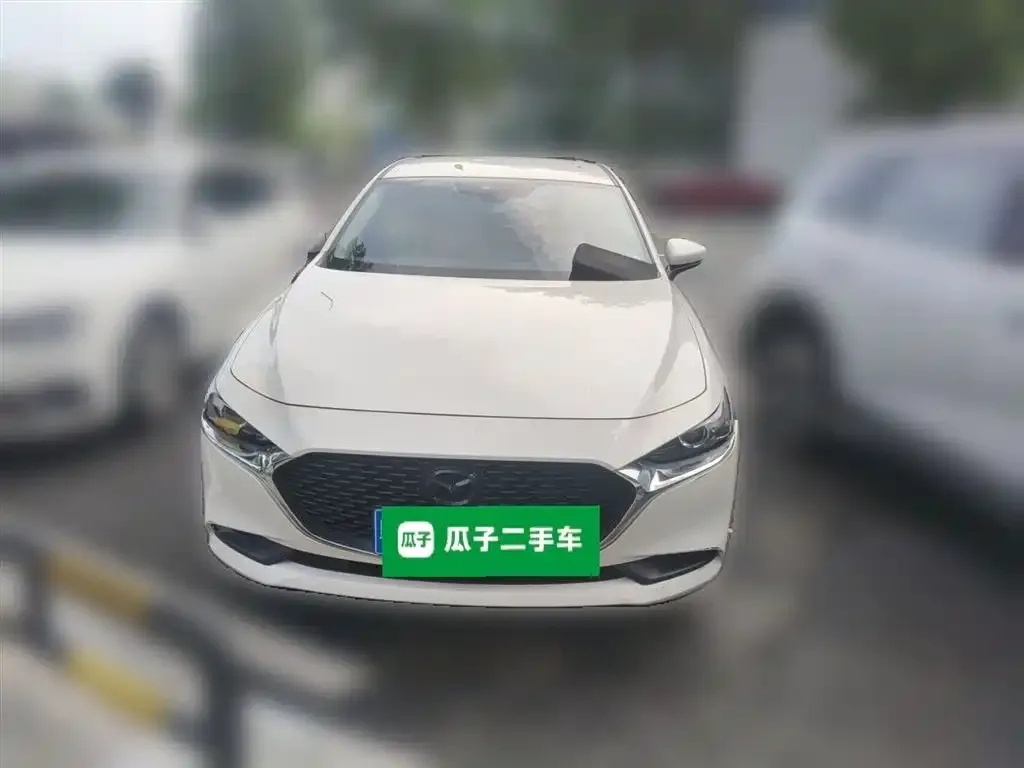 Mazda 3 Axela — фото 4
