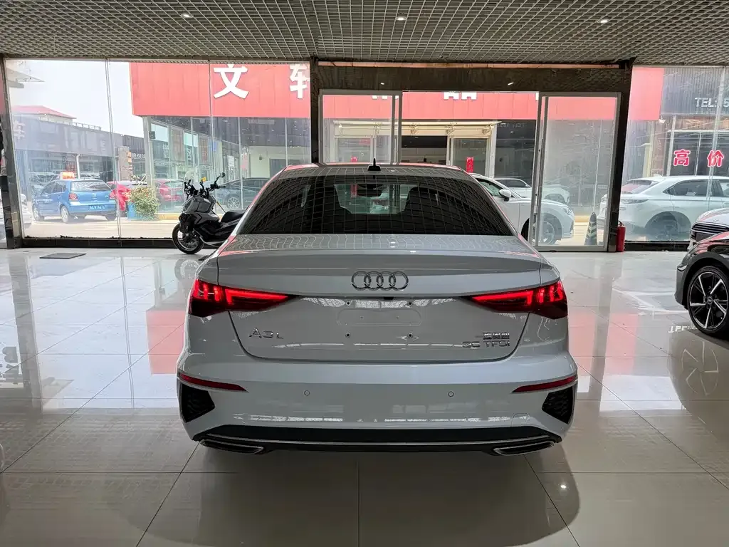 Audi A3 — фото 2