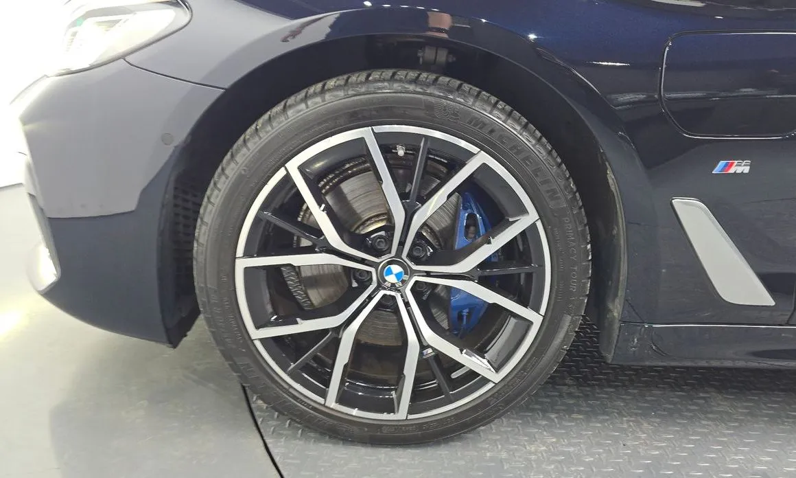 BMW 5-Series 2021 из KR, фото 9