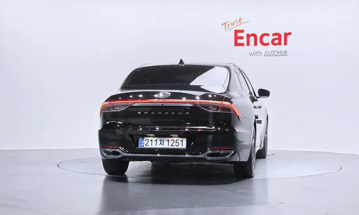 Hyundai Grandeur 2022 из KR, фото 2
