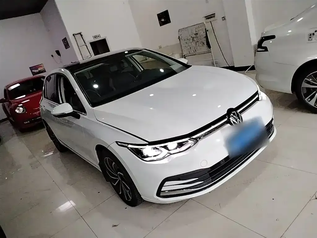 Volkswagen Golf 2022 из CN, фото 10
