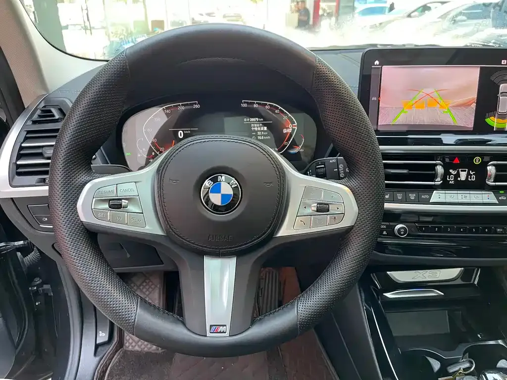 BMW X3 — фото 9