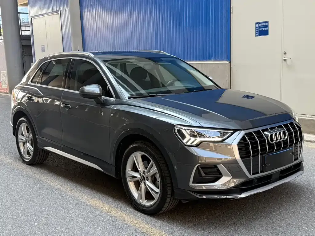 Audi Q3 — фото 3