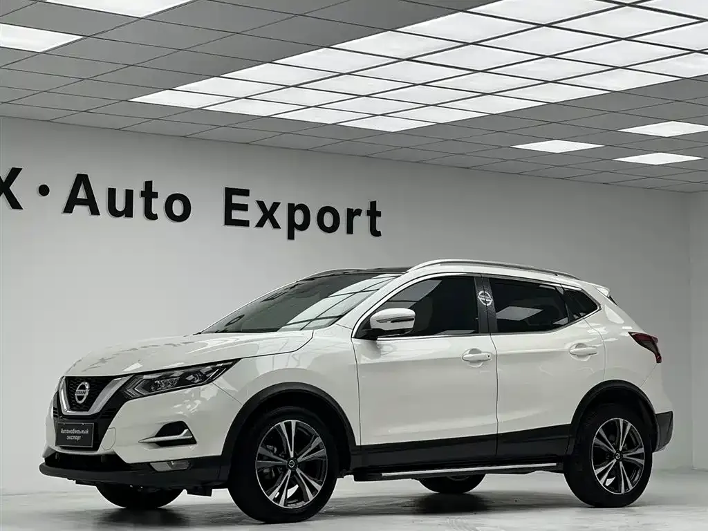 Nissan Qashqai — фото 10