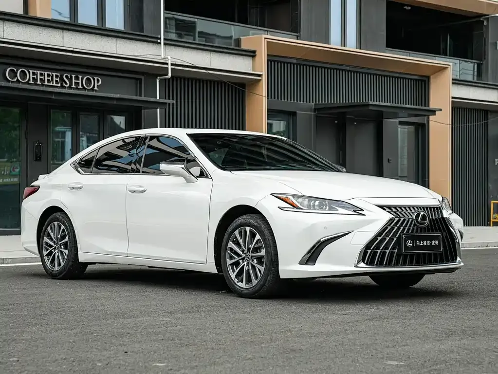 Lexus ES 2024 из CN, фото 4
