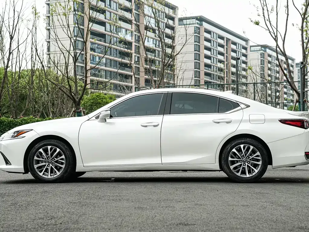 Lexus ES 2024 из CN, фото 10