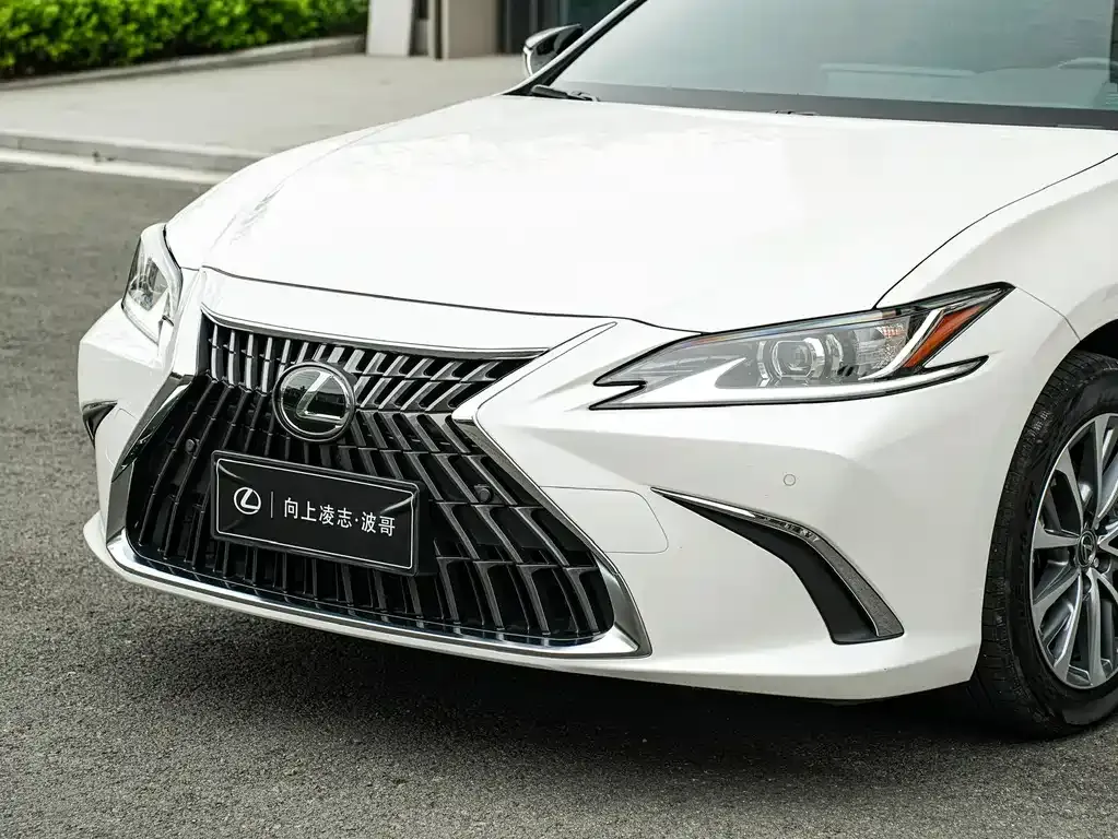 Lexus ES 2024 из CN, фото 7