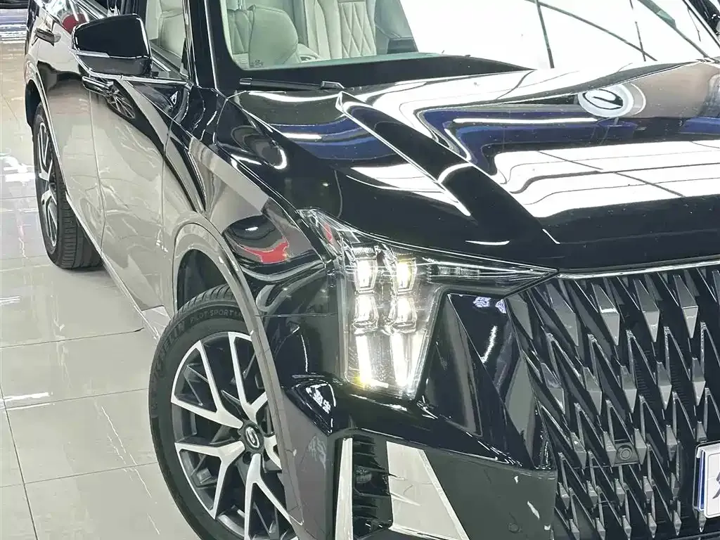 GAC Motor Trumpchi GS8 — фото 4