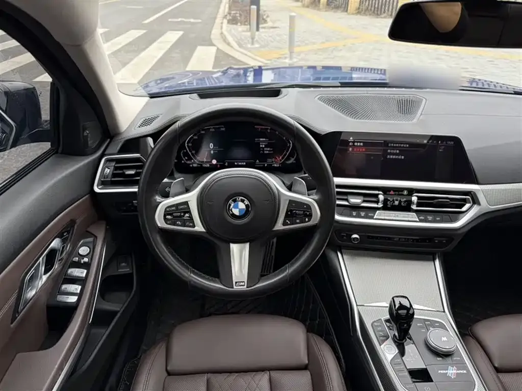 BMW 3 Series 2022 из CN, фото 5