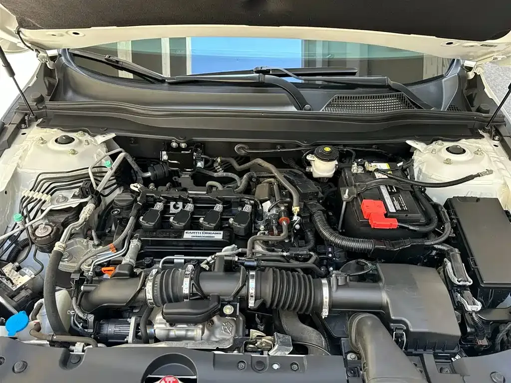 Honda Accord — фото 3