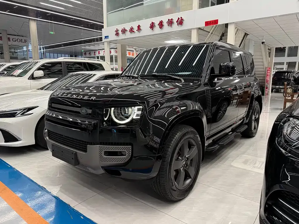 Land Rover Defender — фото 10