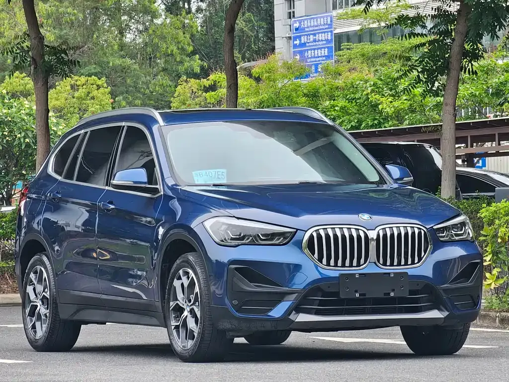 BMW X1 — фото 7
