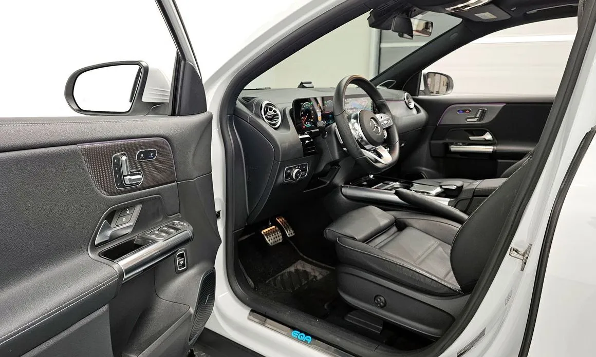 Mercedes-Benz EQA 2022 из KR, фото 8