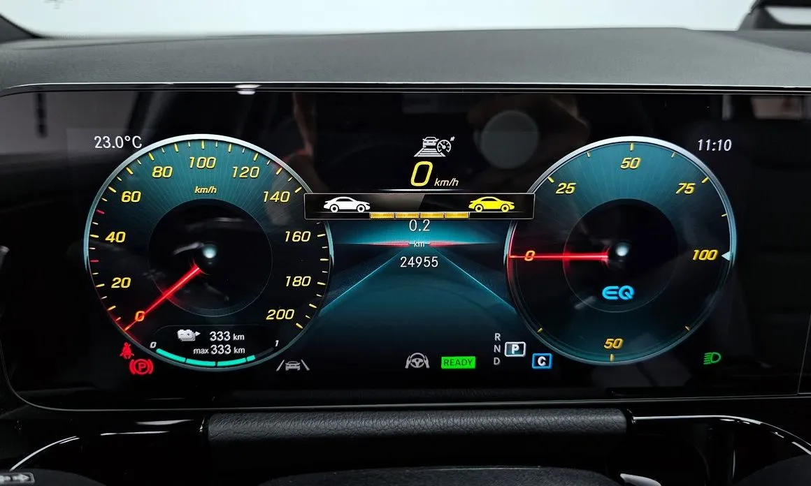 Mercedes-Benz EQA 2022 из KR, фото 2
