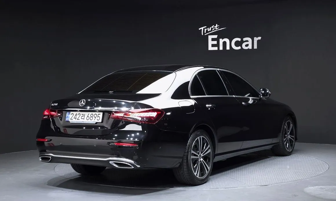 Mercedes-Benz E-Class 2022 из KR, фото 7