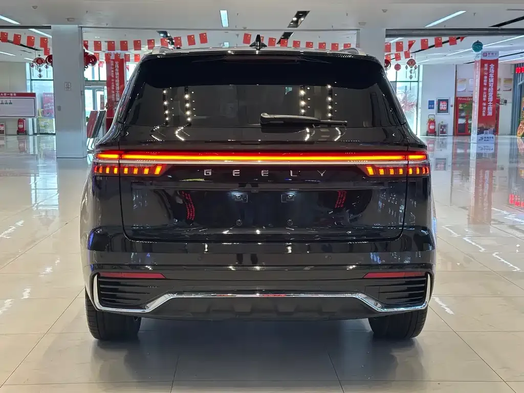 Geely Xingyue L — фото 10