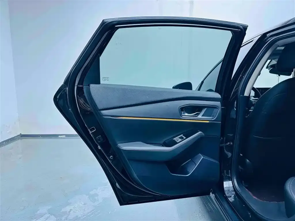 Honda Accord — фото 8