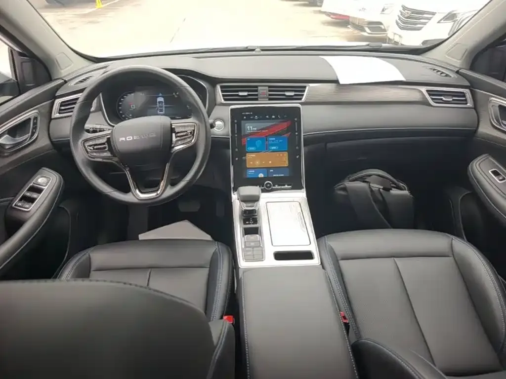 Roewe RX5 2025 из CN, фото 4