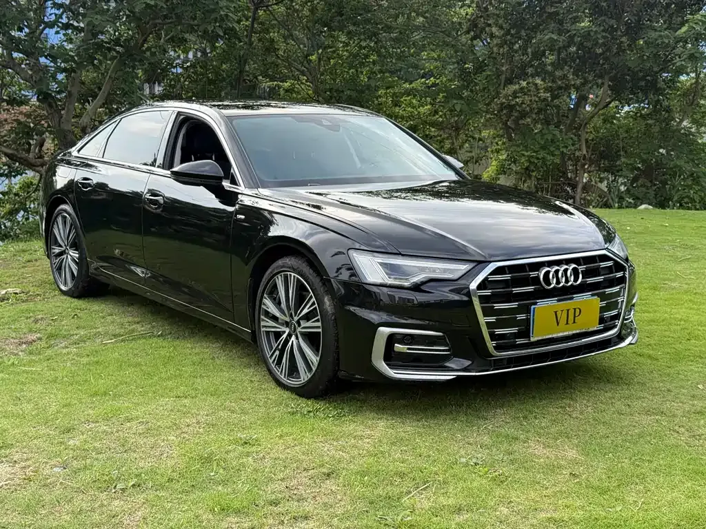 Audi A6L — фото 9