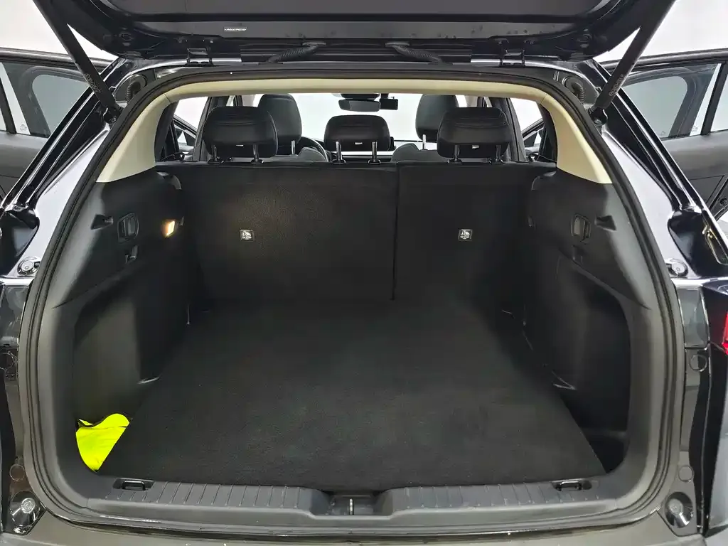 Mazda CX-50 — фото 10