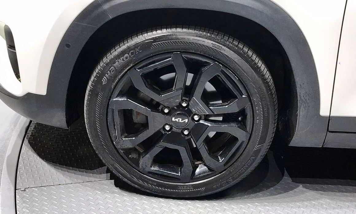 Kia Seltos 2023 из KR, фото 8