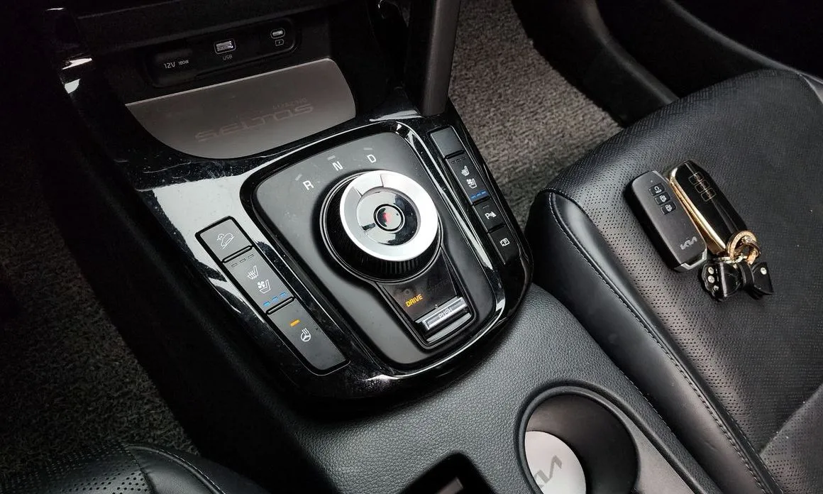 Kia Seltos 2023 из KR, фото 10