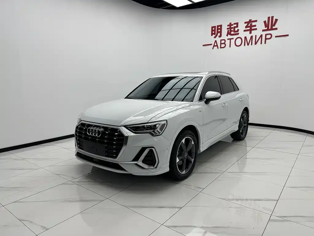 Audi Q3 — фото 2