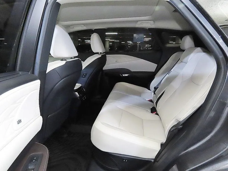 Lexus RX 2024 из KR, фото 8