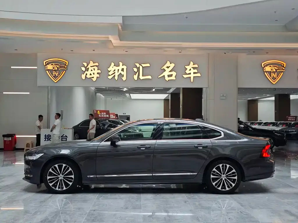 Volvo S90 — фото 9