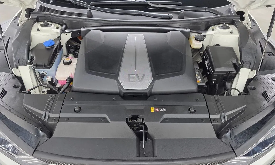 Kia EV6 — фото 9
