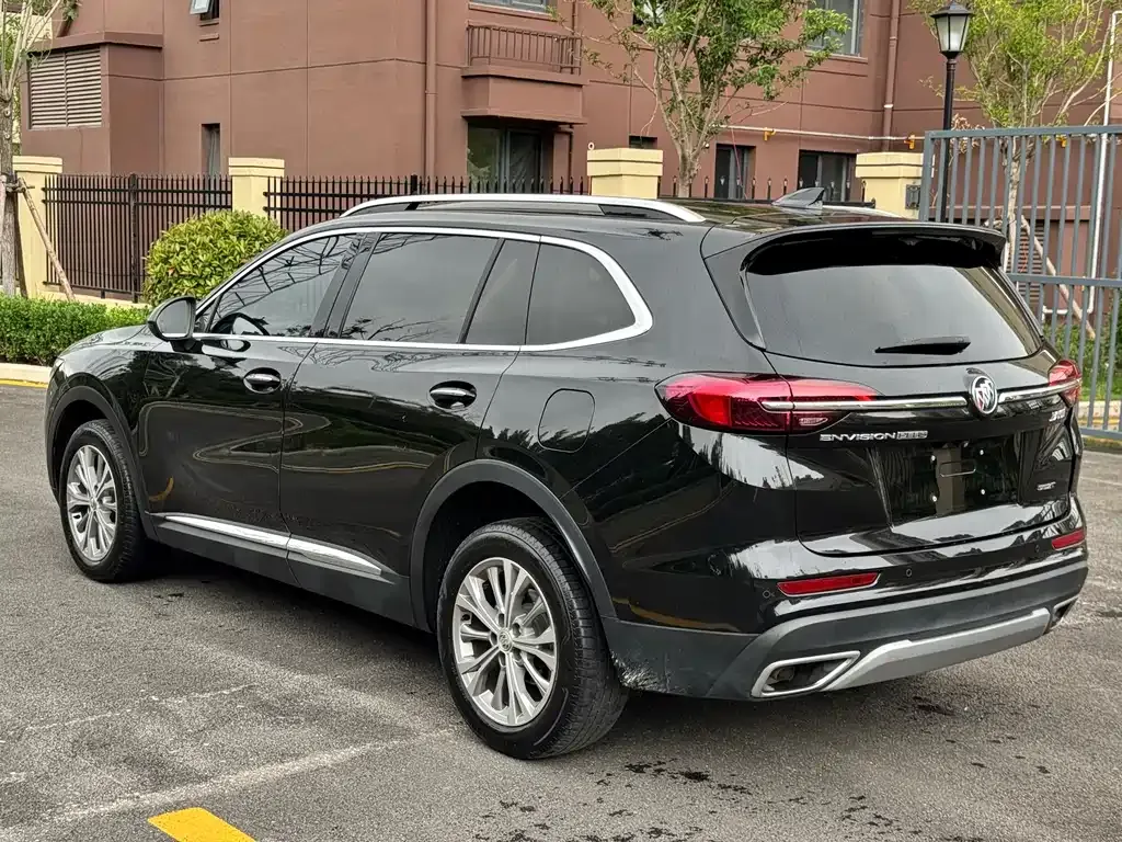Buick Envision Plus — фото 6
