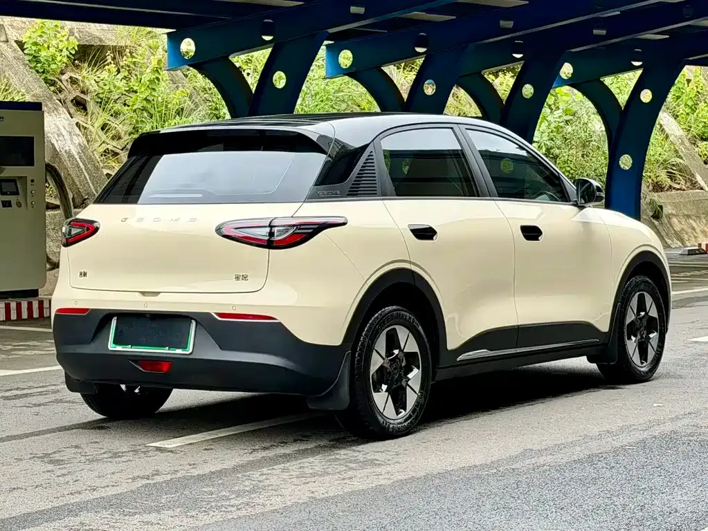Geely Starburst — фото 8
