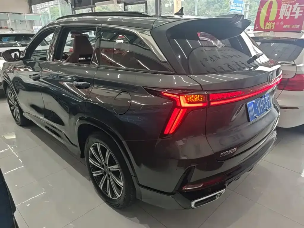 Changan CS75PLUS — фото 10