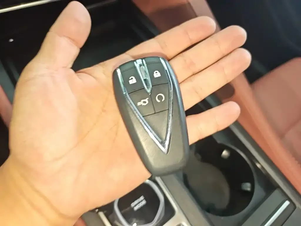 Changan CS75PLUS — фото 2