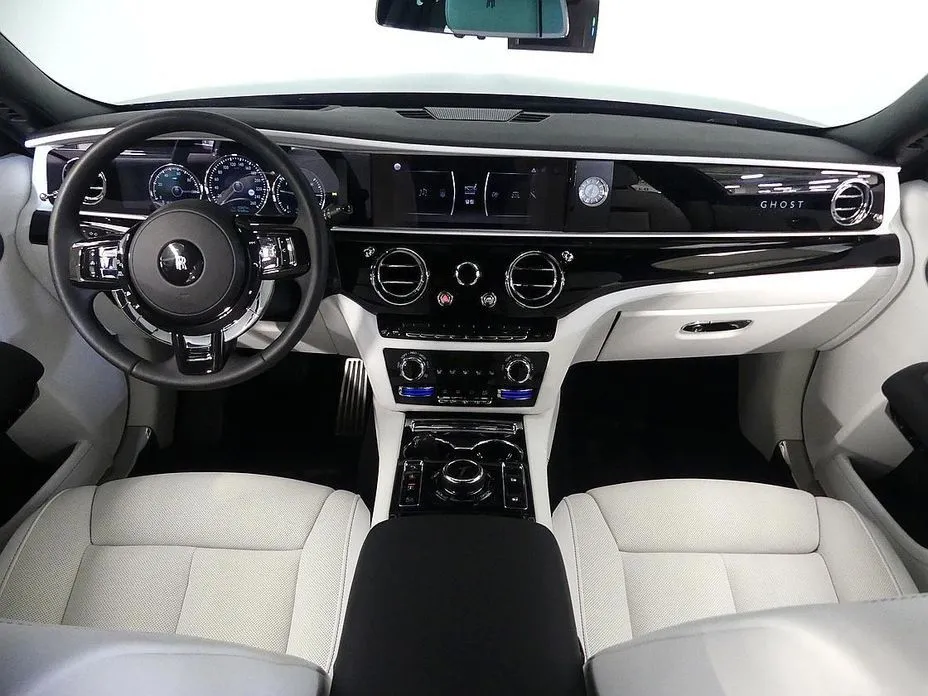 Rolls-Royce Ghost 2021 из KR, фото 8