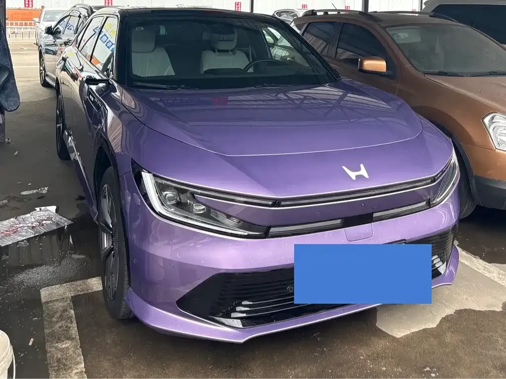 Honda P7