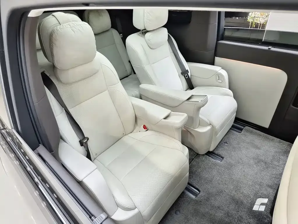 Li Auto MEGA 2024 из CN, фото 10