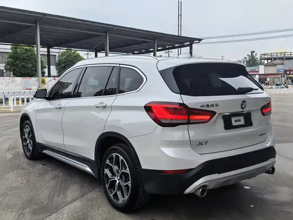 BMW X1 — фото 2